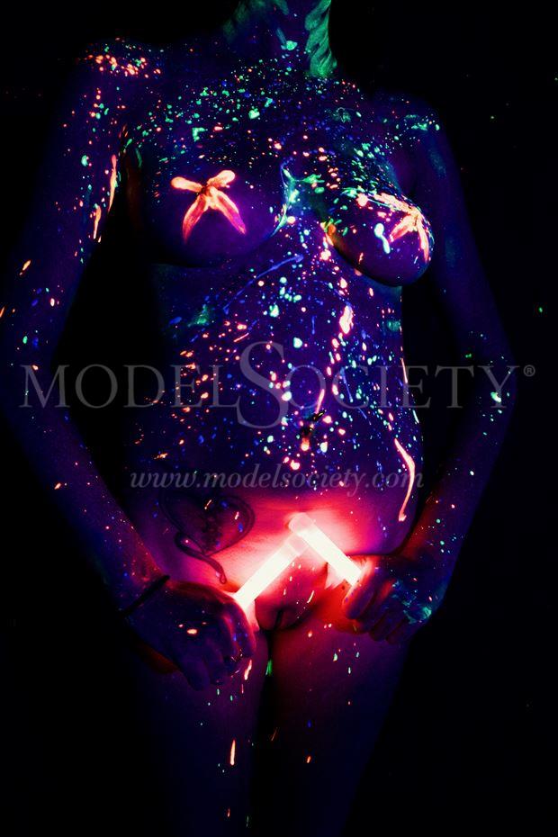 artistic nude body painting photo by photographer lyeawakephotography