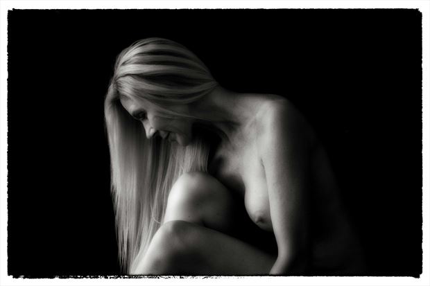 artistic nude candid photo by model sandra todd