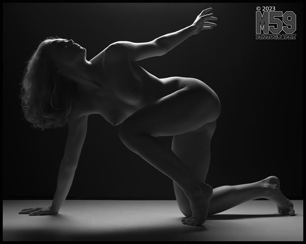 artistic nude chiaroscuro photo by photographer m59photography
