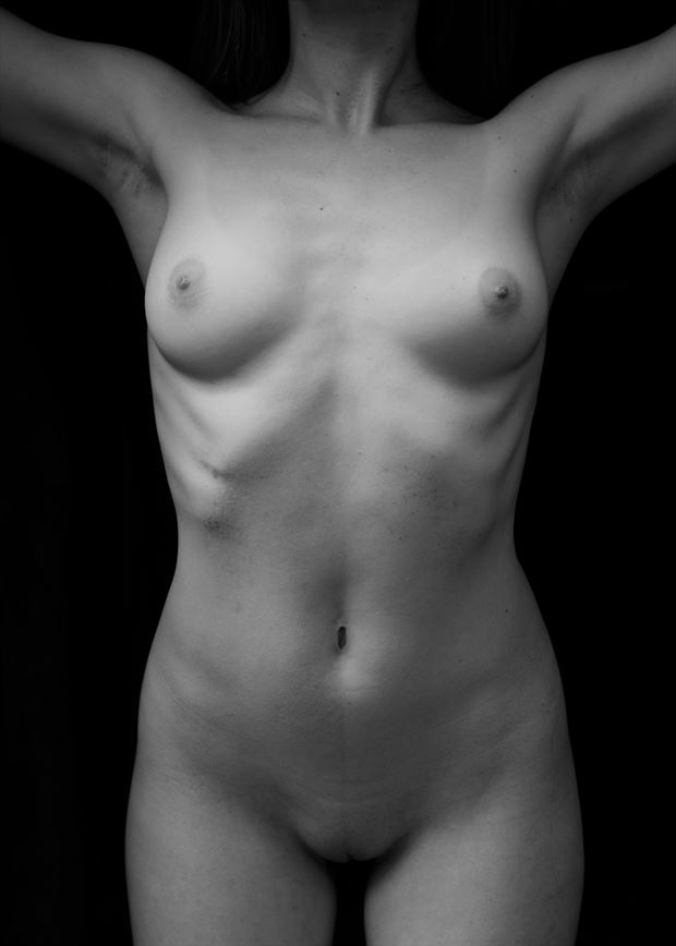 artistic nude chiaroscuro photo by photographer msl photography