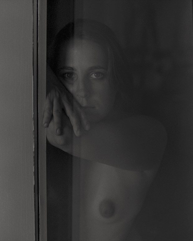artistic nude chiaroscuro photo by photographer peaquad imagery