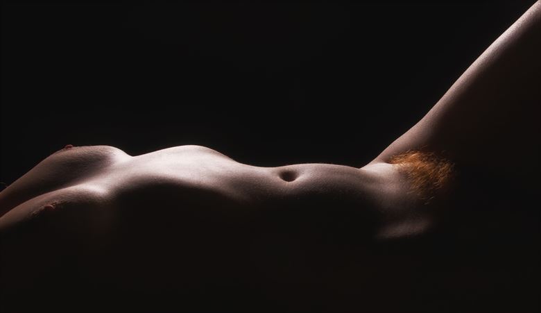 artistic nude close up photo by model xaina fairy