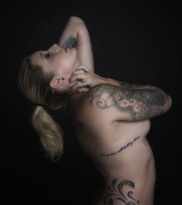 artistic nude erotic photo by photographer j welborn