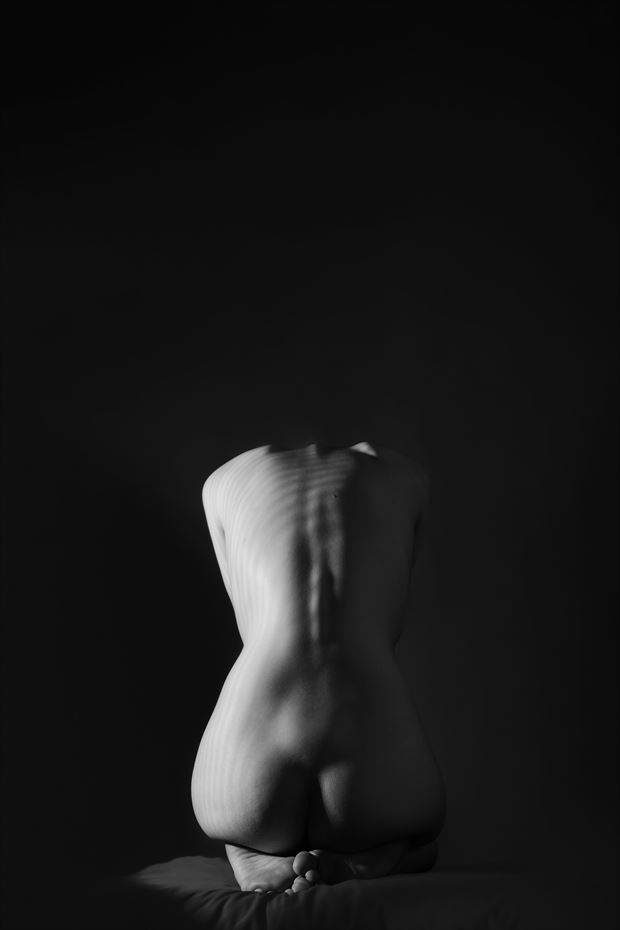 artistic nude erotic photo by photographer rinat mouratov