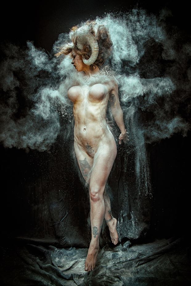 artistic nude fantasy photo by photographer pinturero