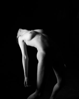 artistic nude figure study photo by model rine