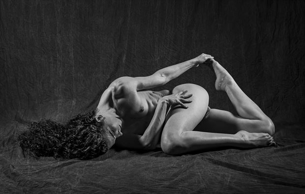 artistic nude figure study photo by photographer ajpics