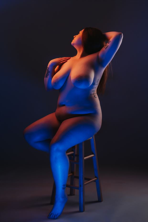 artistic nude figure study photo by photographer colin pittman