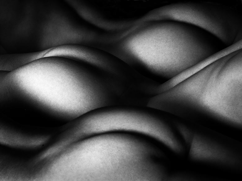 artistic nude figure study photo by photographer ellis