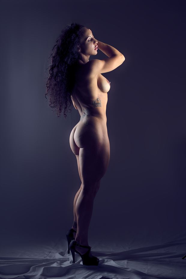 artistic nude glamour photo by photographer joris13