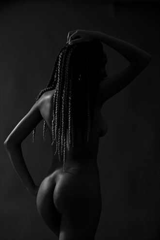 artistic nude implied nude artwork by photographer lesly alphonse