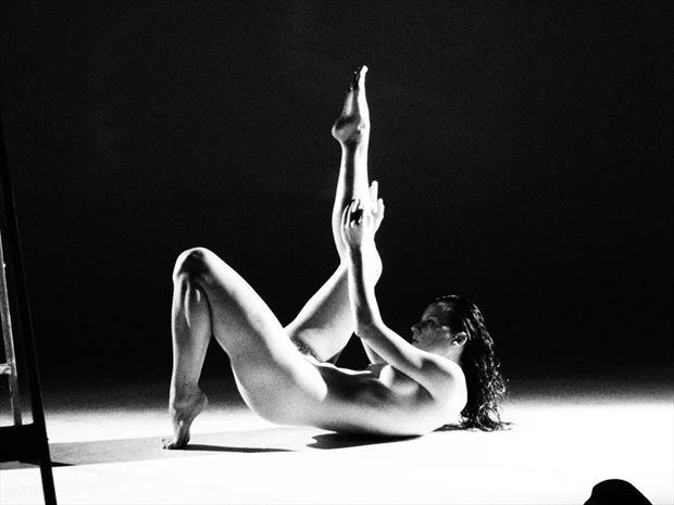 artistic nude implied nude photo by artist gustavo guinand