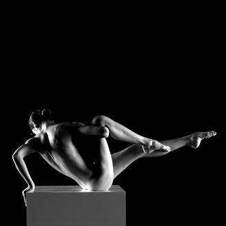 artistic nude implied nude photo by photographer filiberto mariani