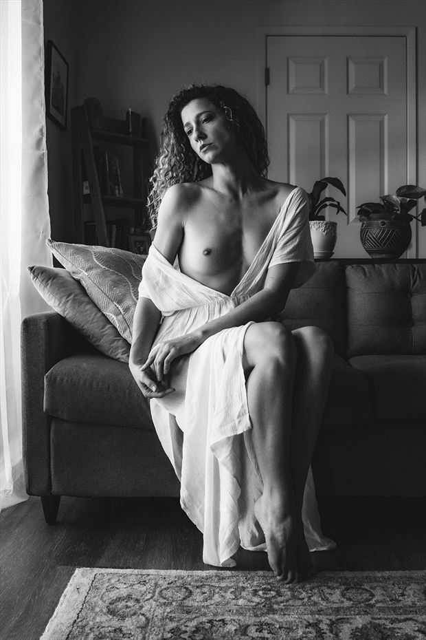 artistic nude natural light photo by model vivian cove