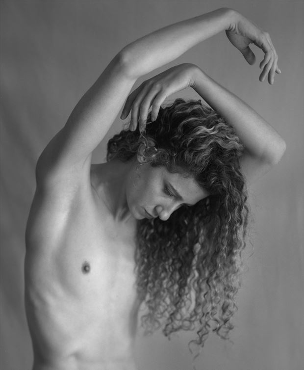 artistic nude natural light photo by model vivian cove