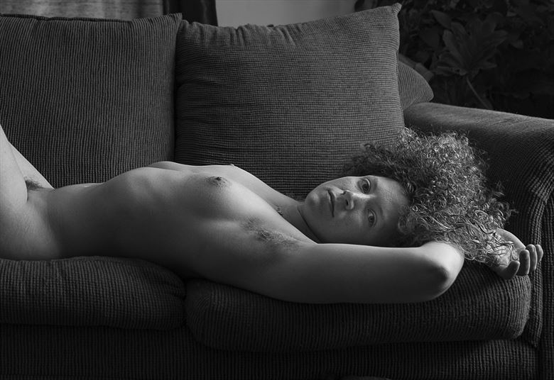 artistic nude natural light photo by photographer domingo medina