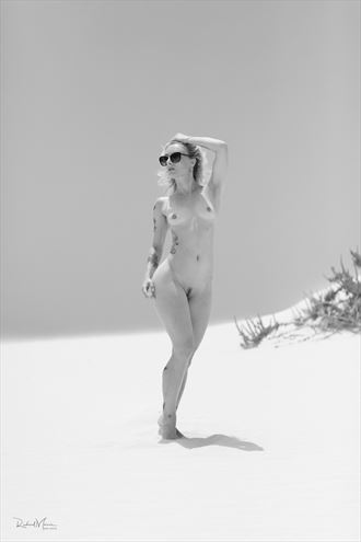 artistic nude natural light photo by photographer rhm photographic