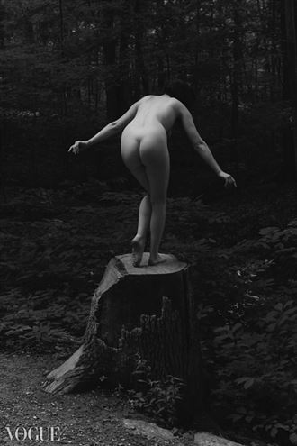 artistic nude nature photo by artist louise diamond