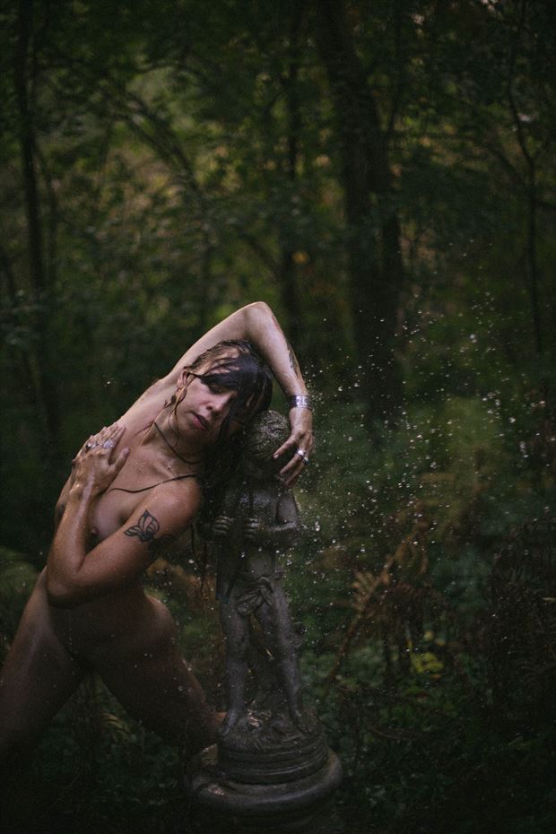 artistic nude nature photo by photographer isyncratic