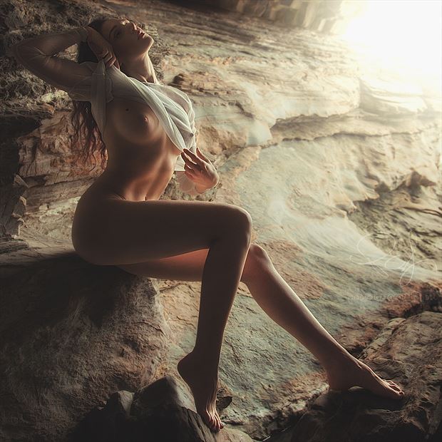 artistic nude nature photo by photographer paolo lazzarotti