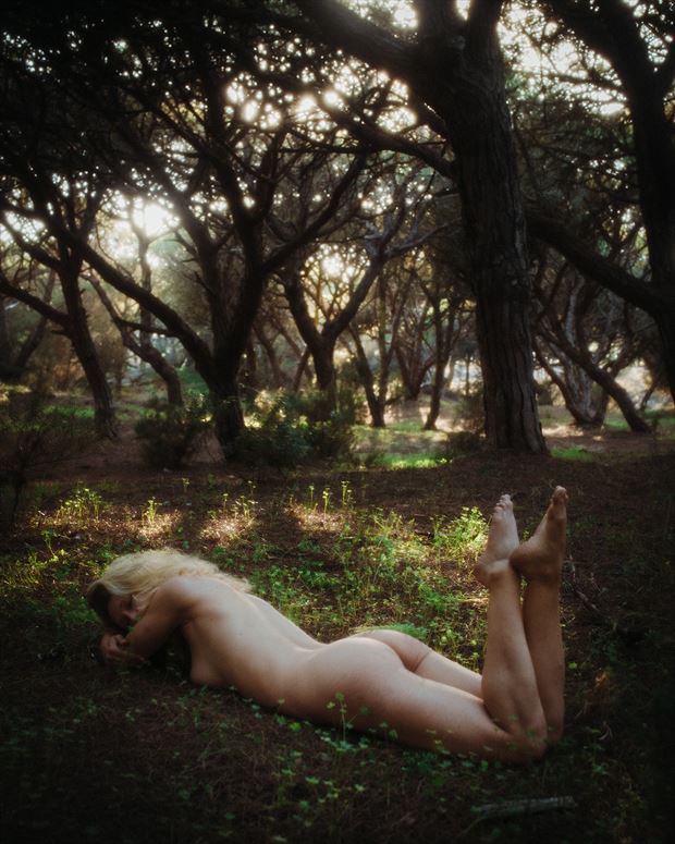 artistic nude nature photo by photographer rafa