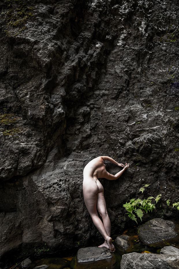 artistic nude photo by model astrid kallsen