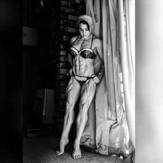 artistic nude photo by model lee keyrouz