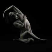 artistic nude photo by photographer daniel vaughan