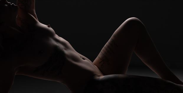 artistic nude photo by photographer eric upside brown