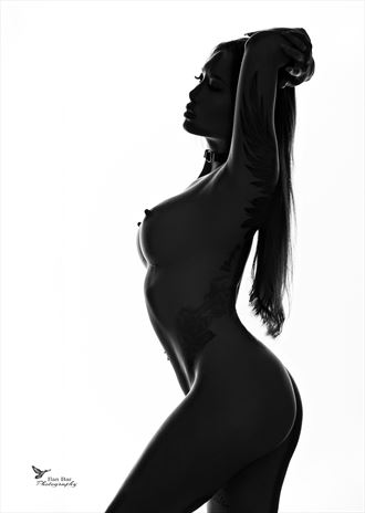 artistic nude photo by photographer ilan bar