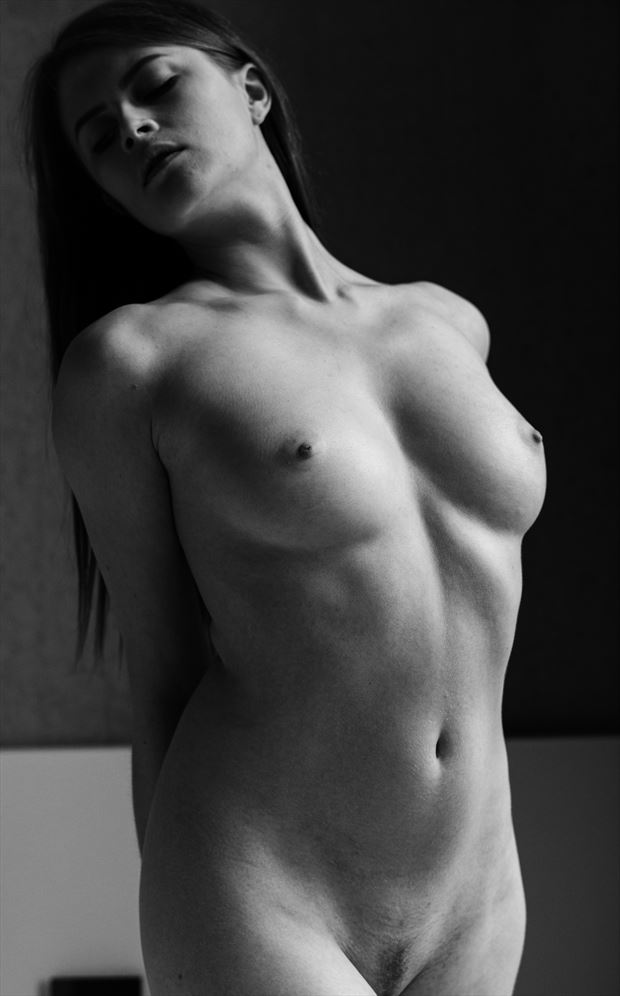 artistic nude photo by photographer imar