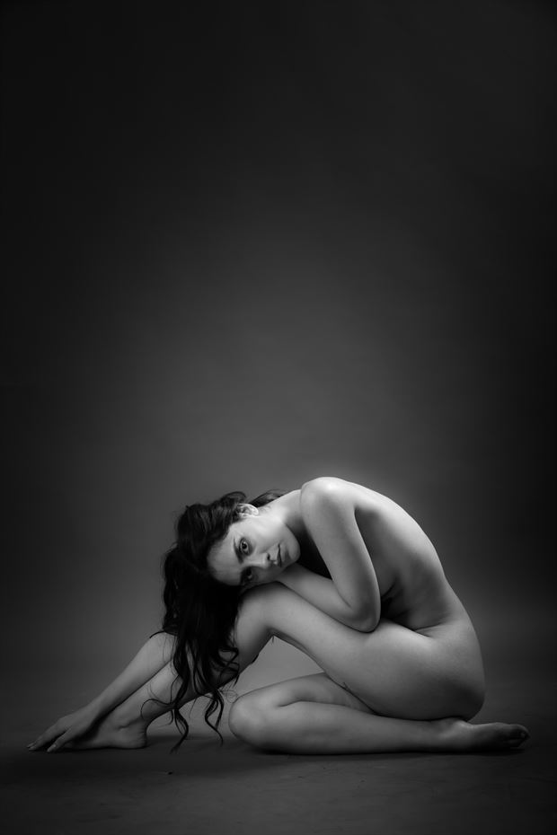 artistic nude photo by photographer petekar