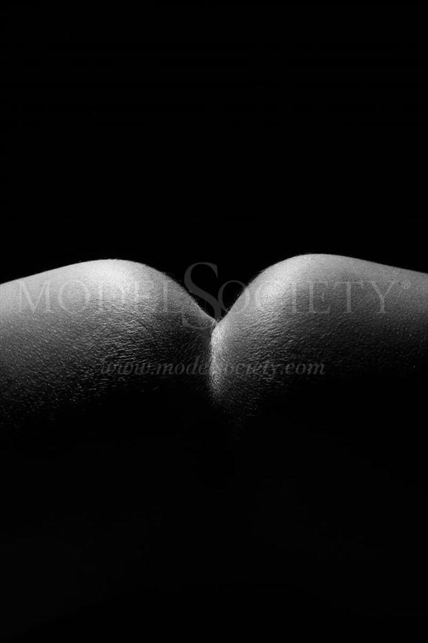 artistic nude photo by photographer surzayon