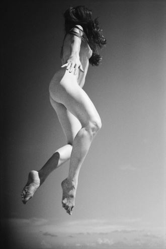 artistic nude pinup photo by photographer andrew miller
