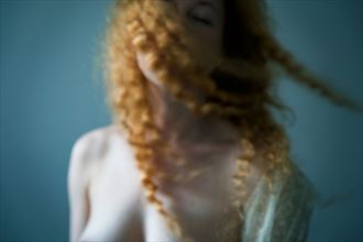 artistic nude self portrait photo by model loreley