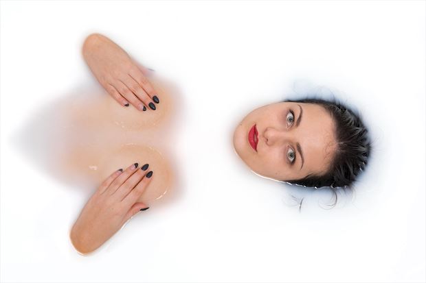 artistic nude sensual photo by model lisa elias