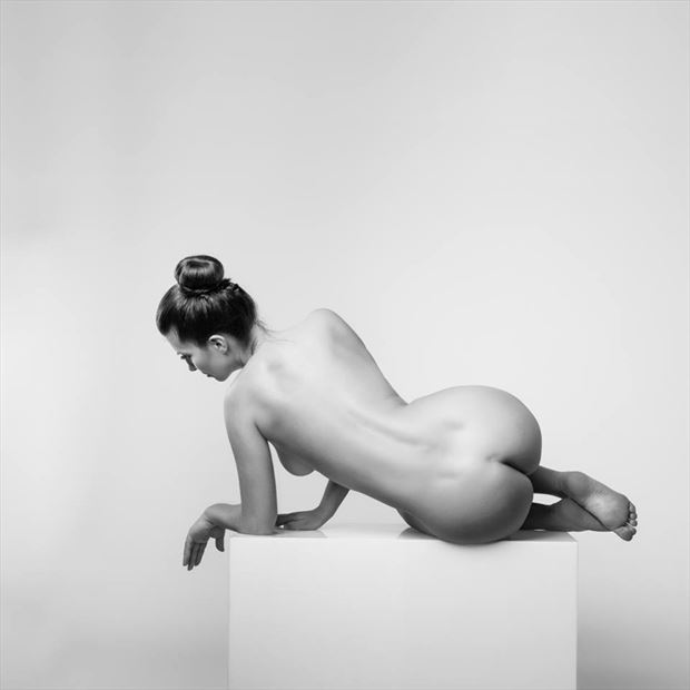 artistic nude sensual photo by model redsaffron_model