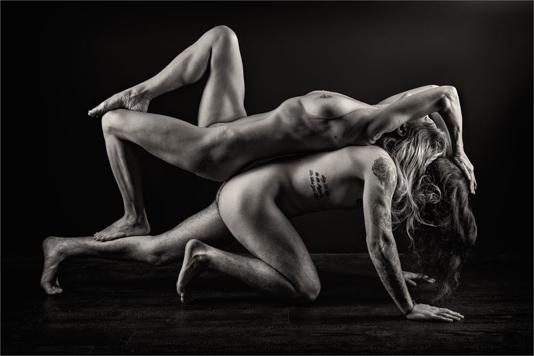 artistic nude sensual photo by photographer dave belsham