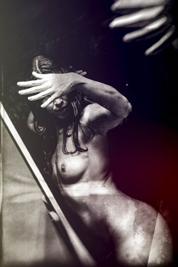 artistic nude sensual photo by photographer gorazd