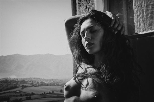 artistic nude sensual photo by photographer komno