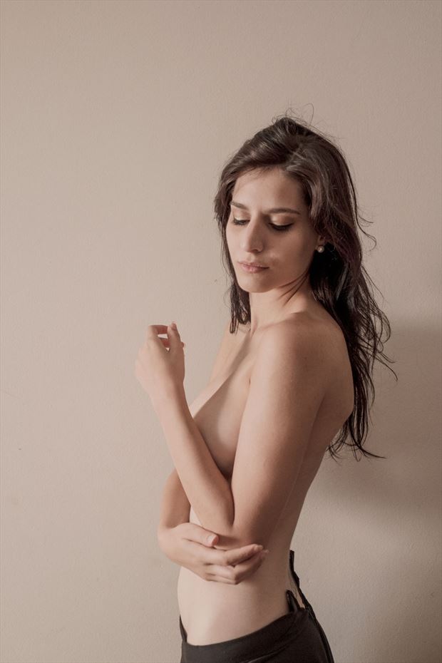 artistic nude sensual photo by photographer komno