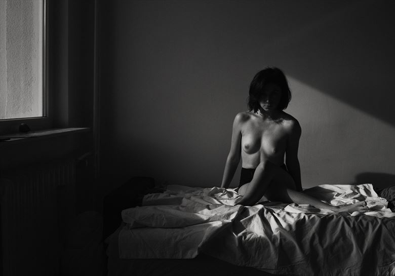 artistic nude sensual photo by photographer manolisck