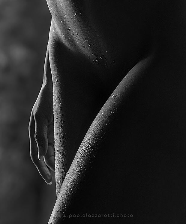 artistic nude sensual photo by photographer paolo lazzarotti