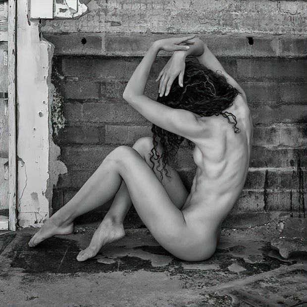 artistic nude sensual photo by photographer robert m bennett