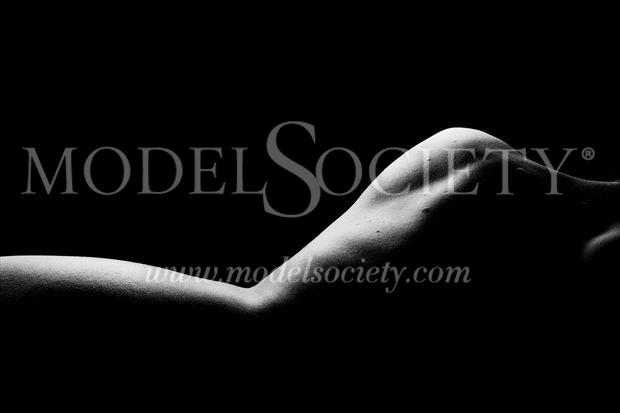artistic nude sensual photo by photographer surzayon