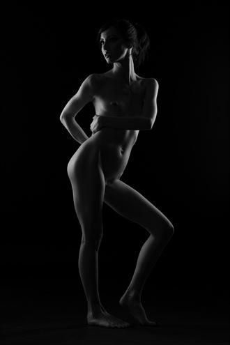 artistic nude silhouette artwork by model hexed_pixie