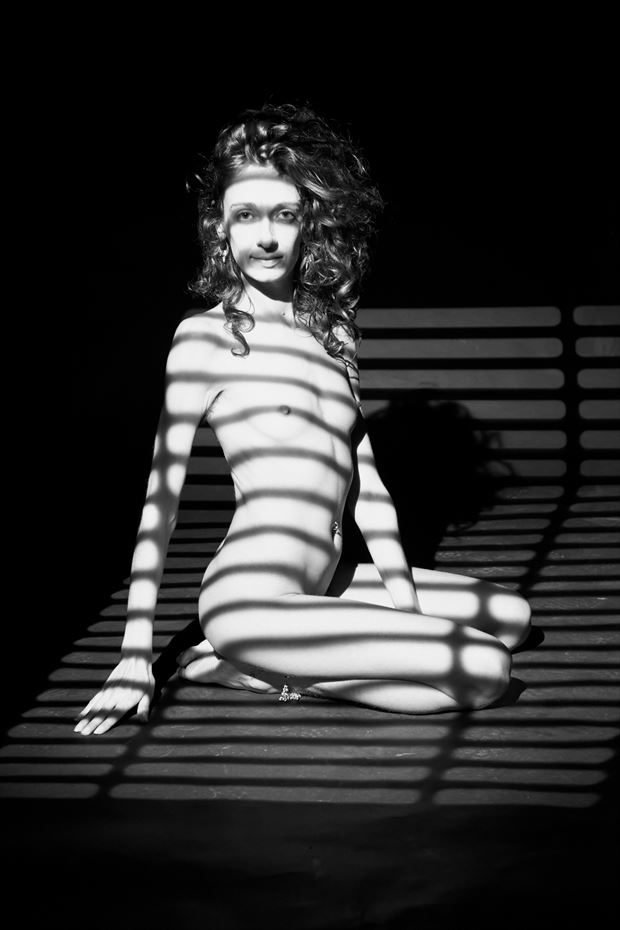 artistic nude studio lighting artwork by photographer danny_g