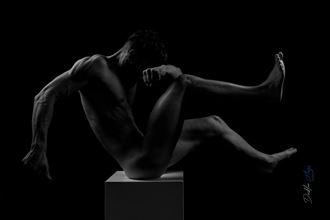 artistic nude studio lighting artwork by photographer decklan aegis