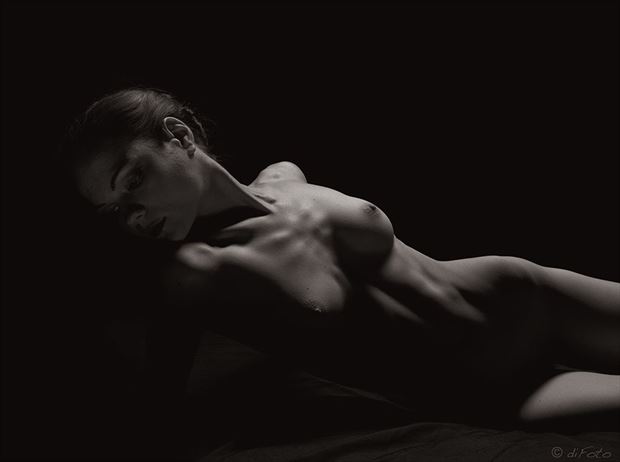 artistic nude studio lighting artwork by photographer marcdifoto