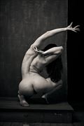 artistic nude studio lighting photo by model pretzelle
